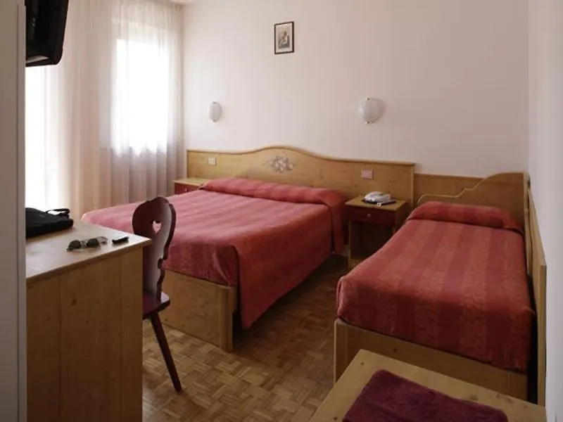 Albergo Miravalle-Tre Cime Views Auronzo di Cadore