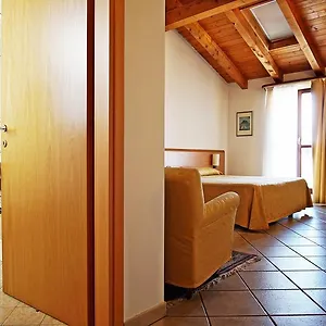 Nave Hotel