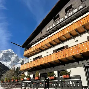 Valgranda Wellness & Hotel